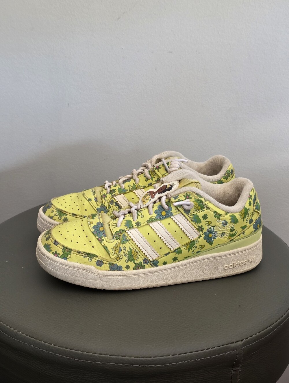 Adidas Originals Disney Princess Tiana Floral Sneakers Kids Size 1.5 Green